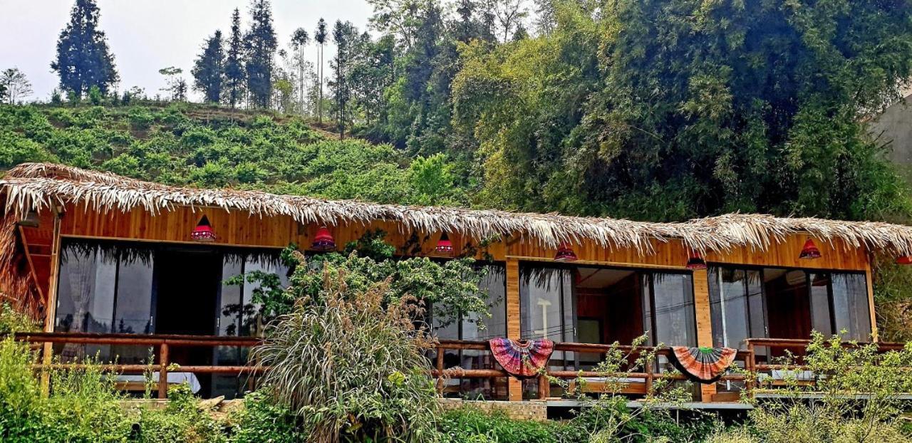 Le Chalet Homestay Бак Ха Екстериор снимка